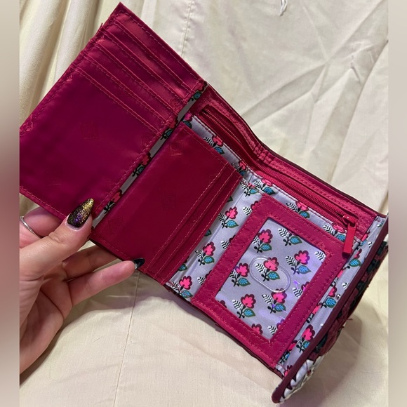 VB Iconic RFID Riley Compact Wallet - Picture 2 of 4